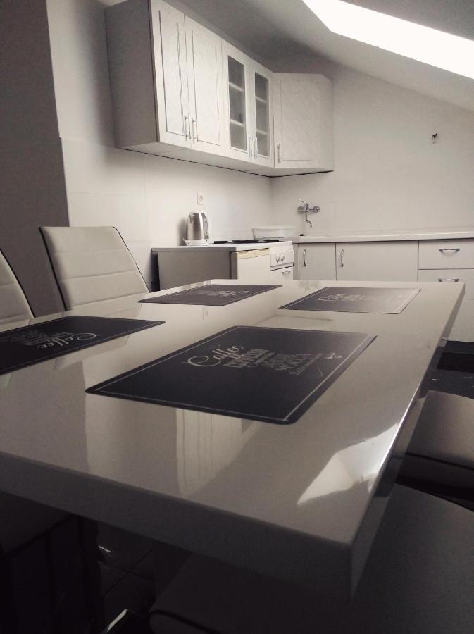 Sunshine Apartments 카를로바크 외부 사진