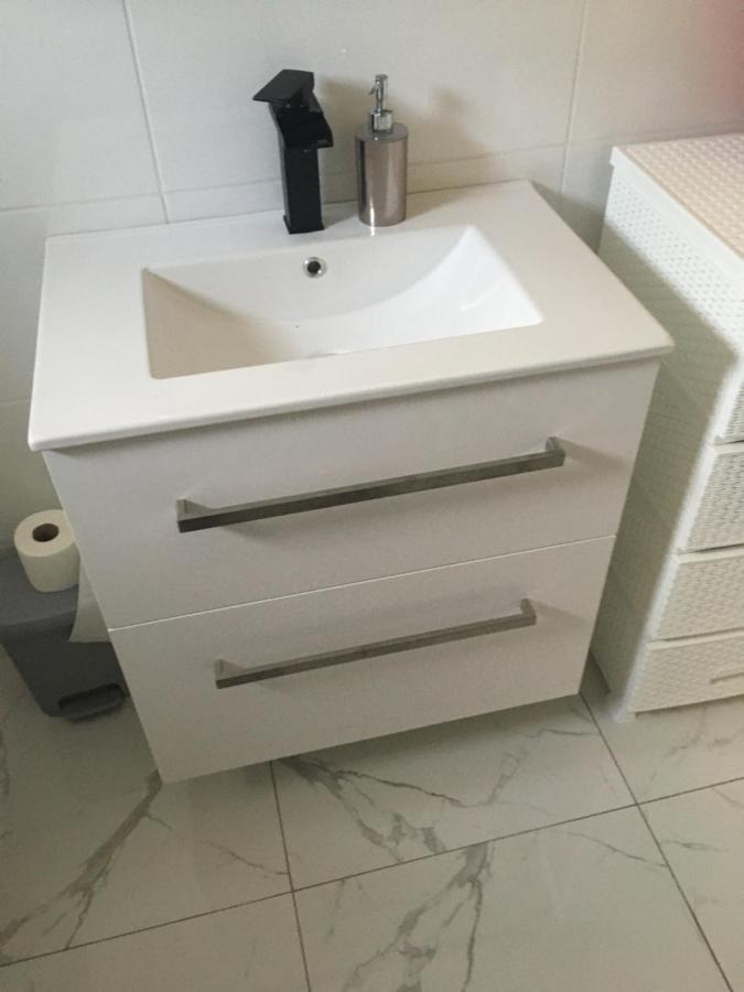Sunshine Apartments 카를로바크 외부 사진