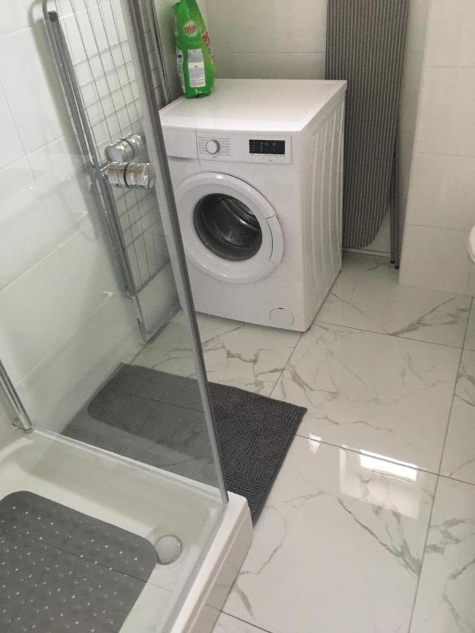 Sunshine Apartments 카를로바크 외부 사진
